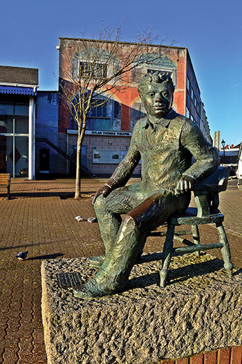 Statue of Dylan Thomas